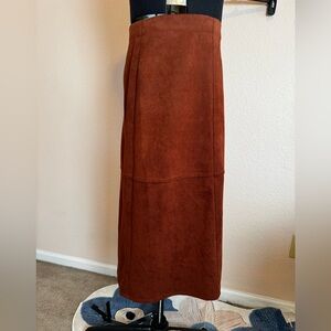 Elegant Brown Suede Skirt Max Studio London Medium